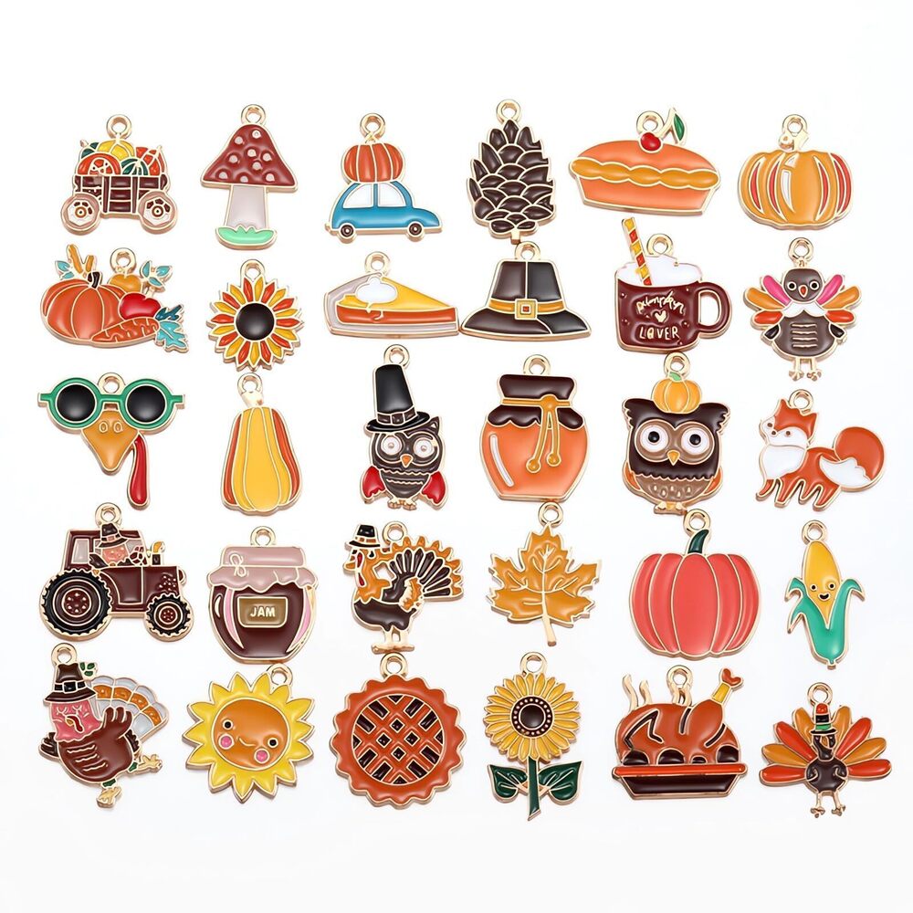 6105 30PCS Assorted Thanksgiving Christmas Charms Assorted Gold Plated